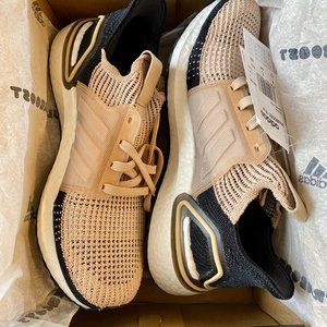 ultraboost 19 linen core black